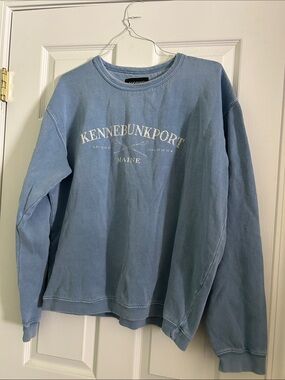 Austen's Kennebunkport Maine Light Blue Crewneck Sweater